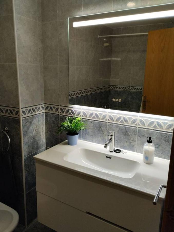 סאלו Apartamentos Ch3 Parking Incluido מראה חיצוני תמונה