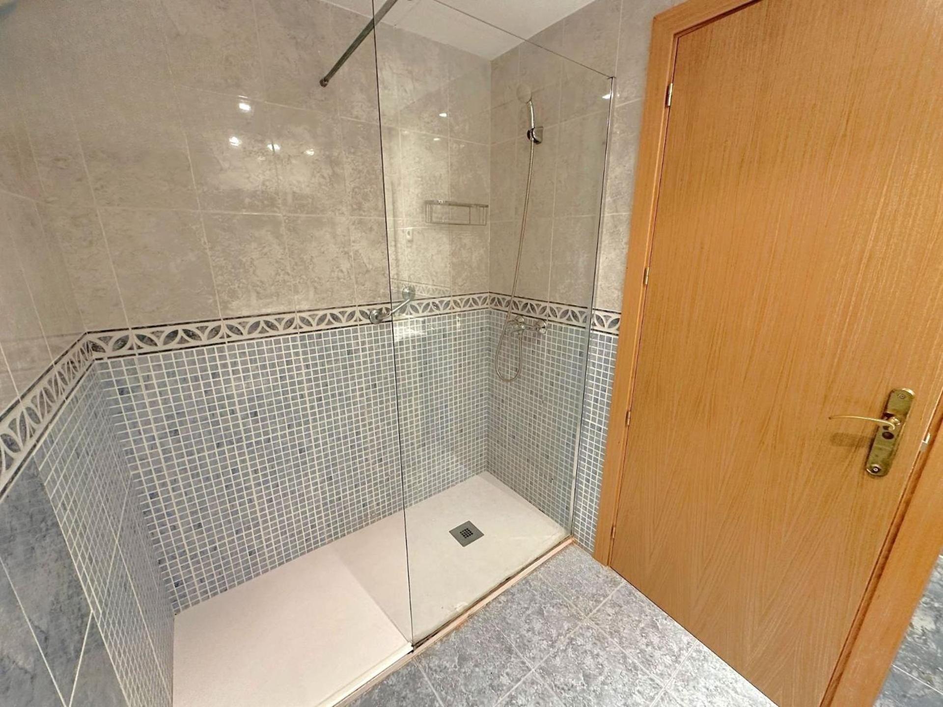 סאלו Apartamentos Ch3 Parking Incluido מראה חיצוני תמונה
