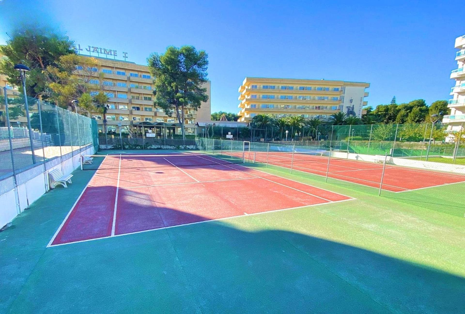 סאלו Apartamentos Ch3 Parking Incluido מראה חיצוני תמונה